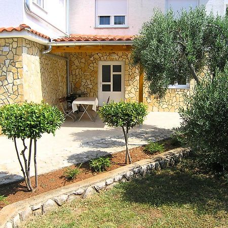 Apartment Martina Krk Town Dış mekan fotoğraf