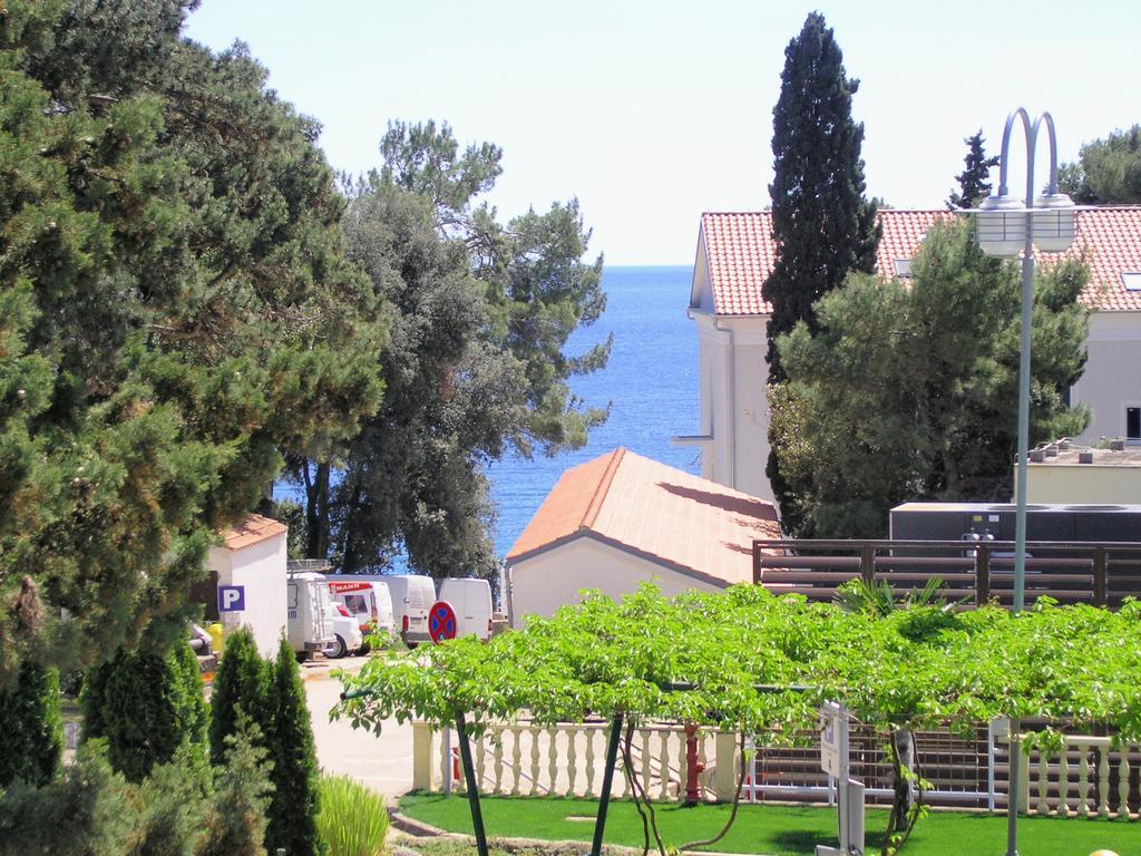 Apartment Martina Krk Town Dış mekan fotoğraf
